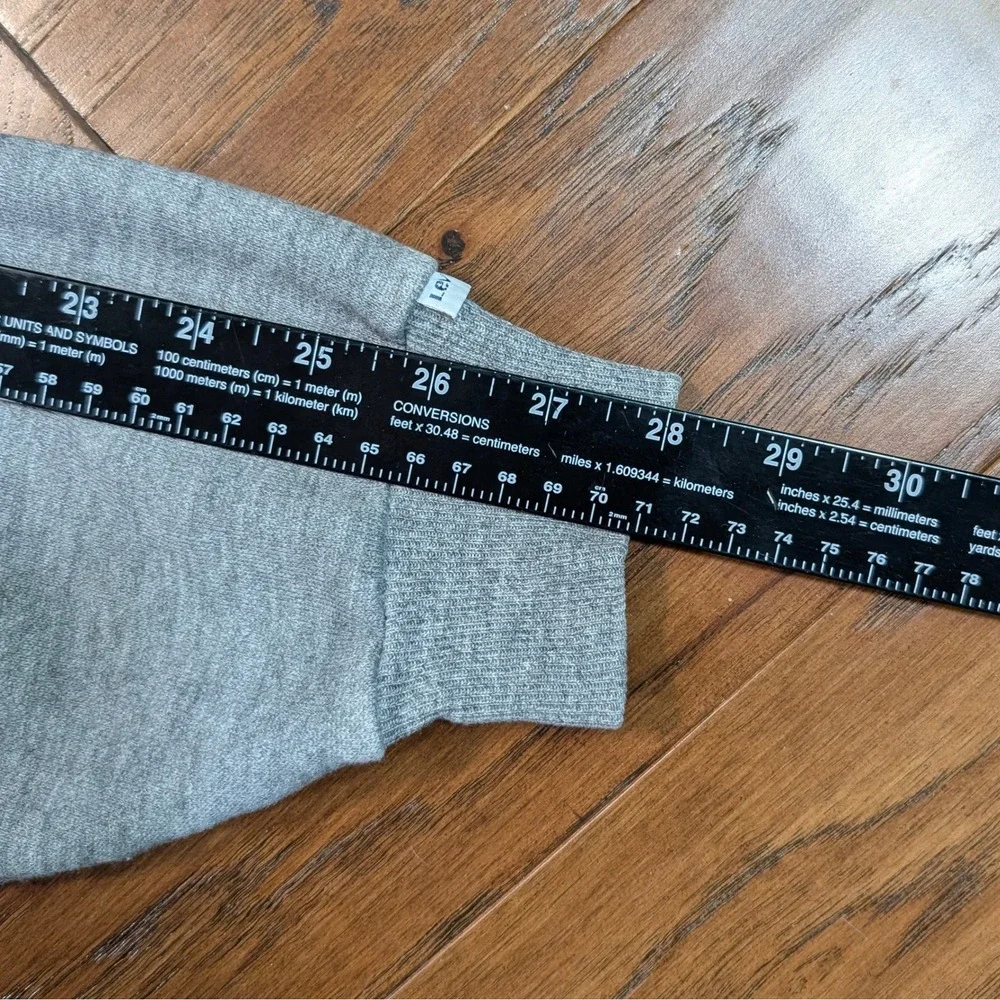 Vintage Levis Raglan Sweatshirt XL 24x24 Heather Gray Tricolor‎ Logo Patch